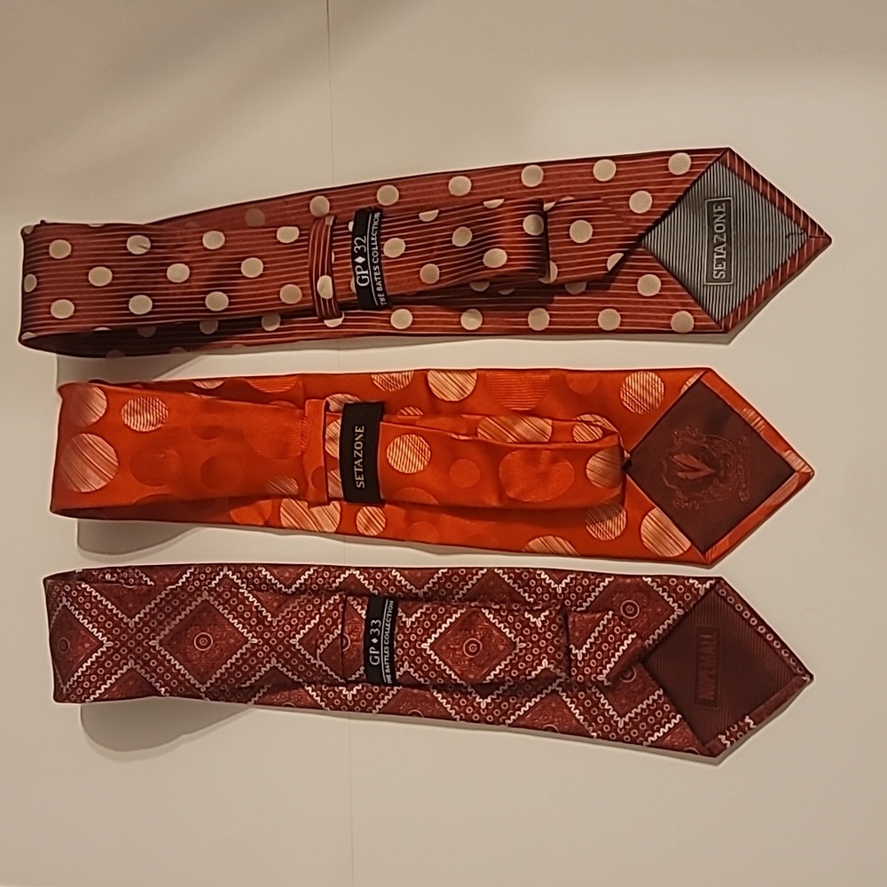 Seta Zone and GP 32 Battles GP 33 Bate. Handmade silk ties set of 3